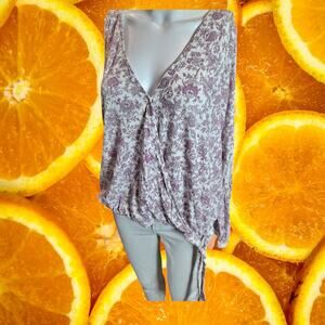 Lucky Brand Women’s Purple Floral Long Sleeves Cropped Wrap Blouse‎ Size XL
